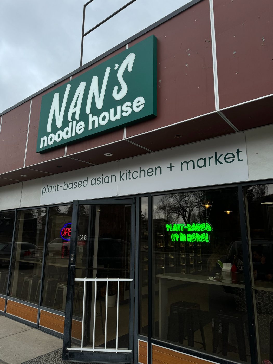 Nans Noodle House exterior storefront and neon — Calgary commercial signage